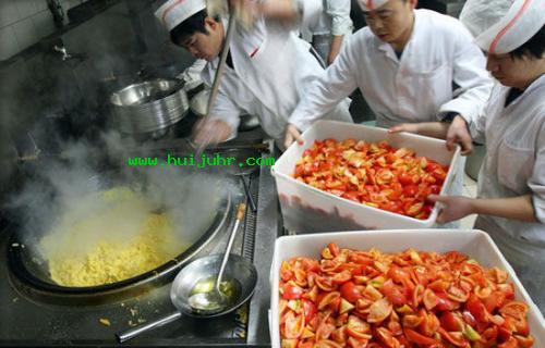 食堂承包公司如何保障食客的健康？